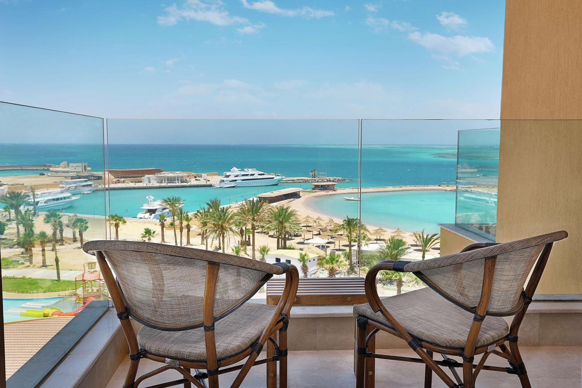 Hilton Hurghada Plaza Hotel Bagian luar foto