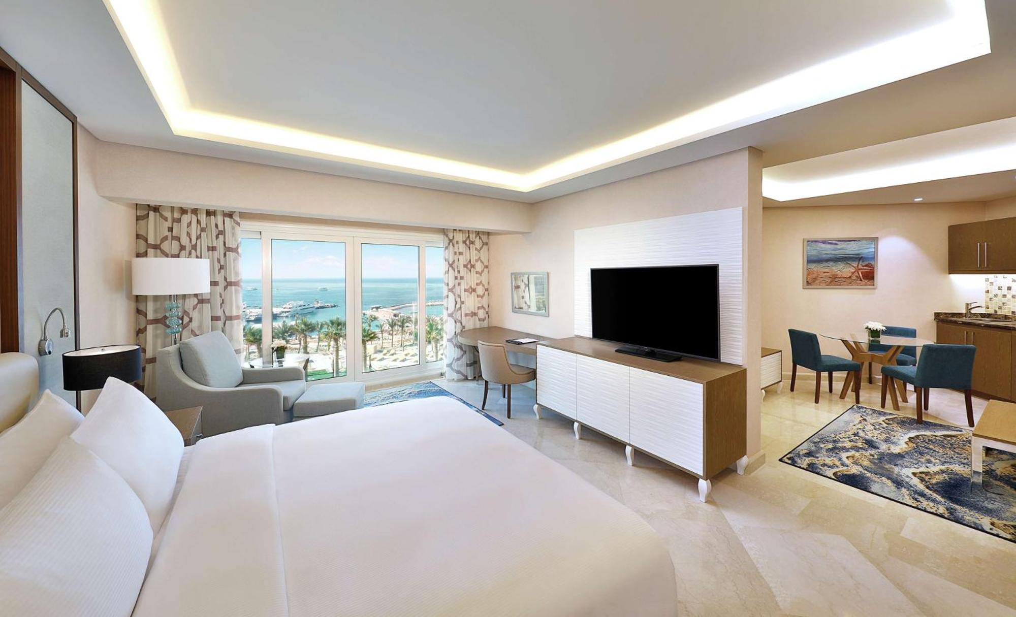 Hilton Hurghada Plaza Hotel Bagian luar foto