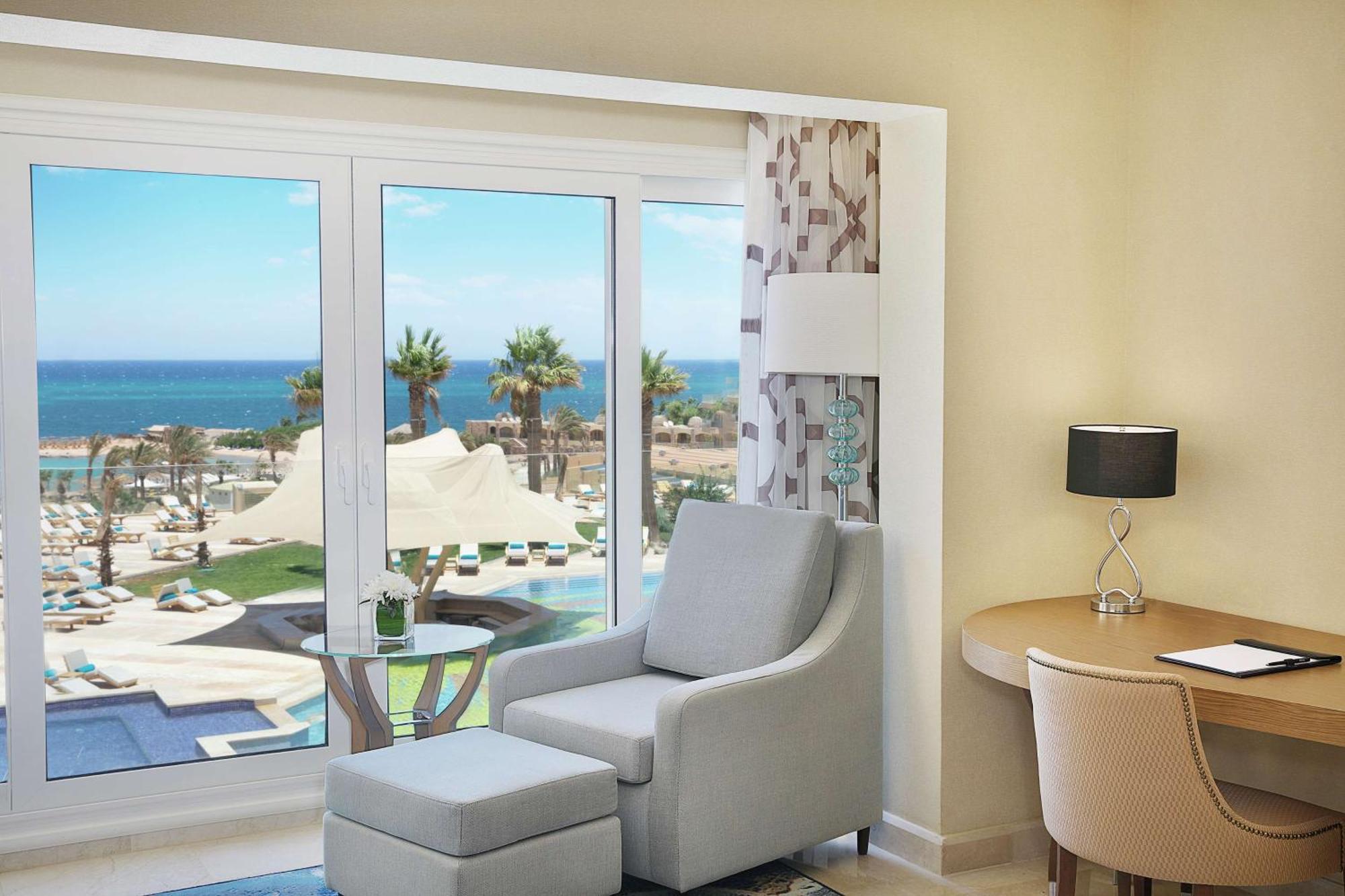 Hilton Hurghada Plaza Hotel Bagian luar foto